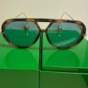 Bottega Veneta Brown Aviator Sunglasses with Green Lenses
